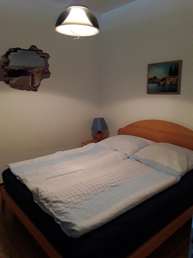 Residence Spighetta 2 Torri Del Benaco Esterno foto